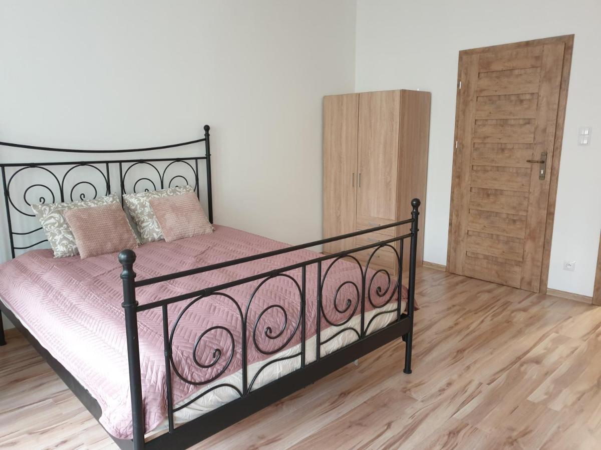 סופוט Apartamenty Dora מראה חיצוני תמונה